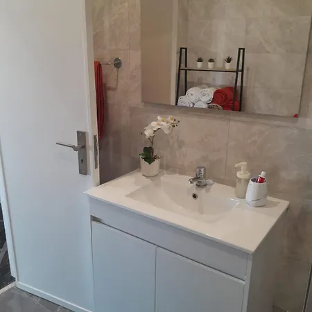 Trio Haven Apartamento